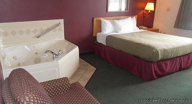 Moose Lake Lodge & Suites Eksteriør billede